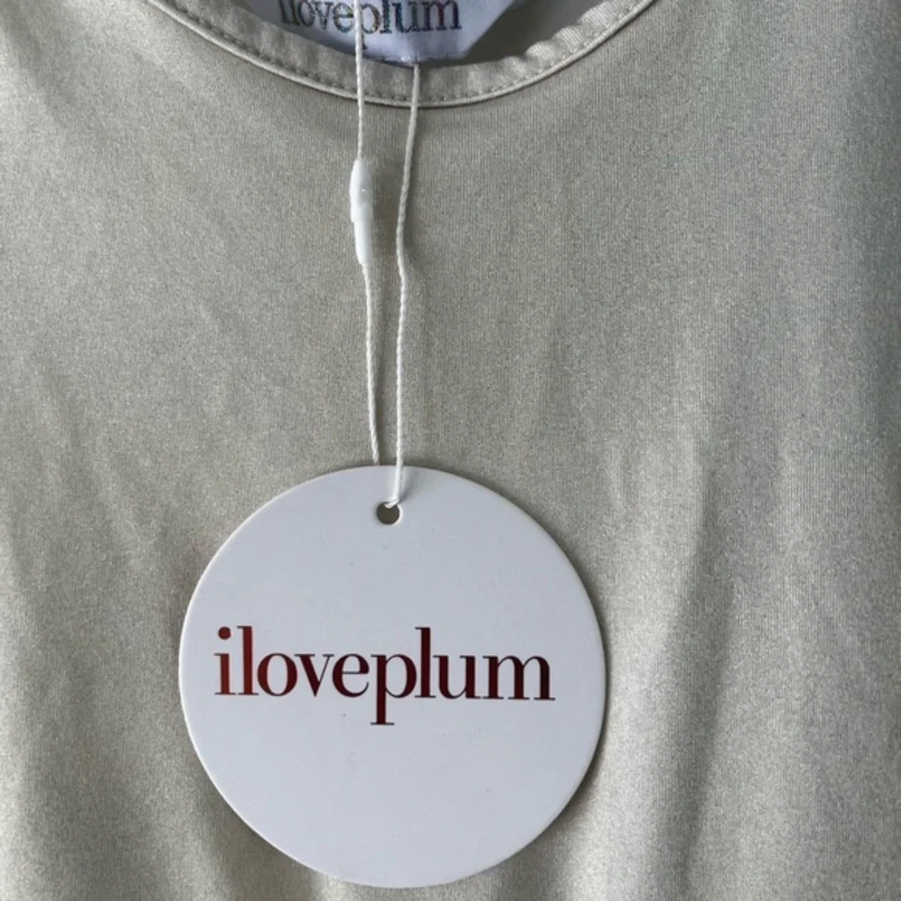 NWT Authentic iloveplum metallic tutu - goldy - size 8Y